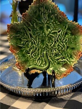 Vintage Bordallo Pinheiro Leaf Dish, Trimmed in Pink/Yellow.